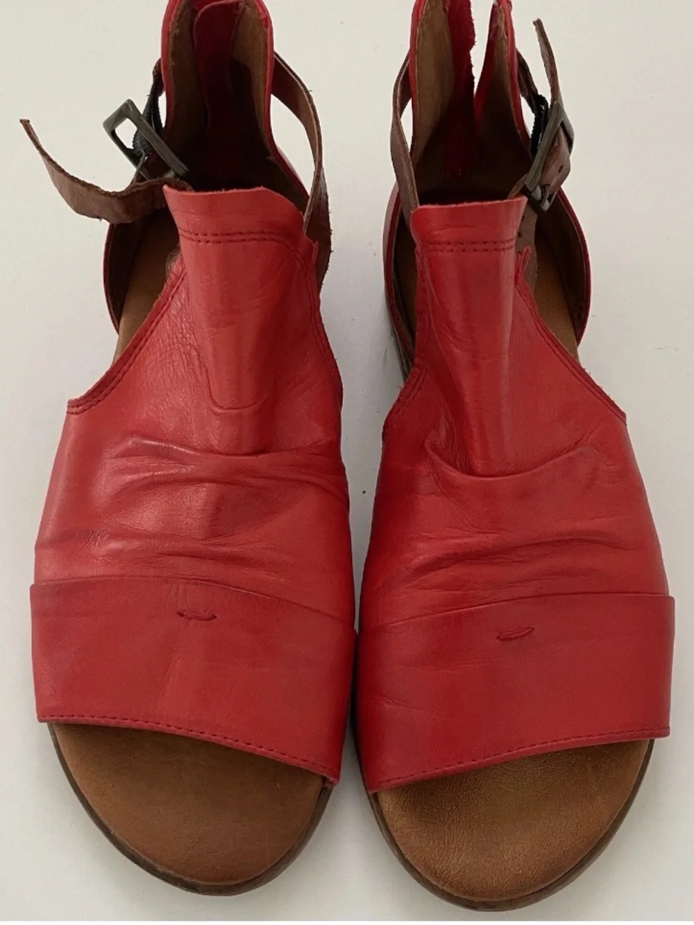 Miz Mooz Deeper Red Leather Sandals EU 36 US 5.5-6 Back Zip Comfort Boho